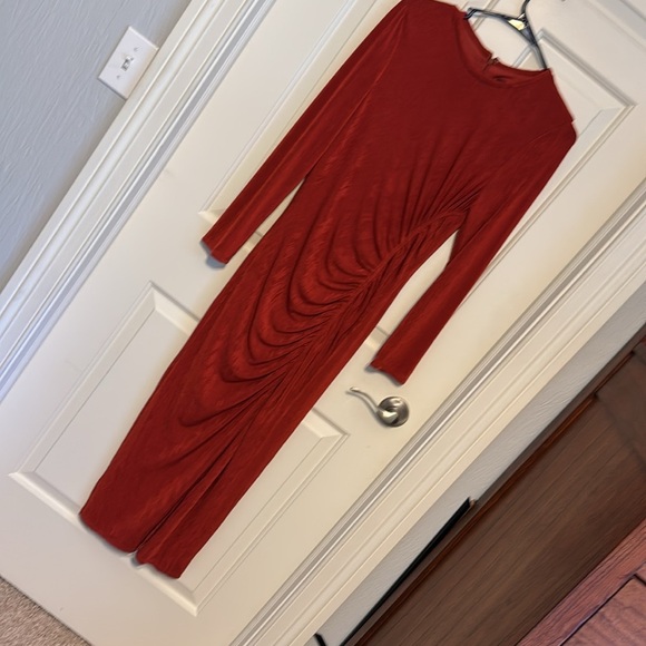 Donna Morgan Women's Ruched Princess Seam Dress Sz 6 Burnt Orange Shimmery - Picture 1 of 9